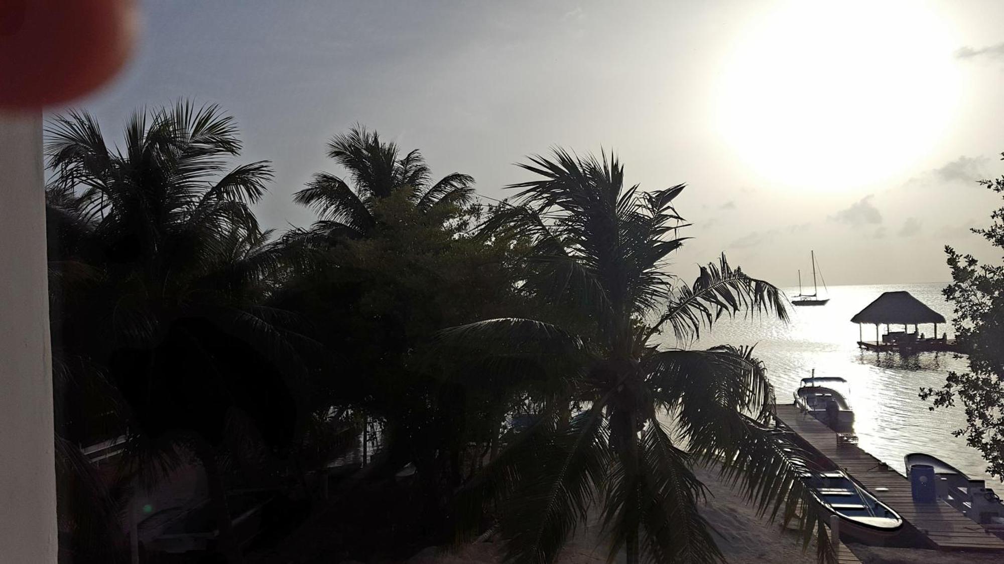 La Vida Perezosa Villa Caye Caulker Bagian luar foto